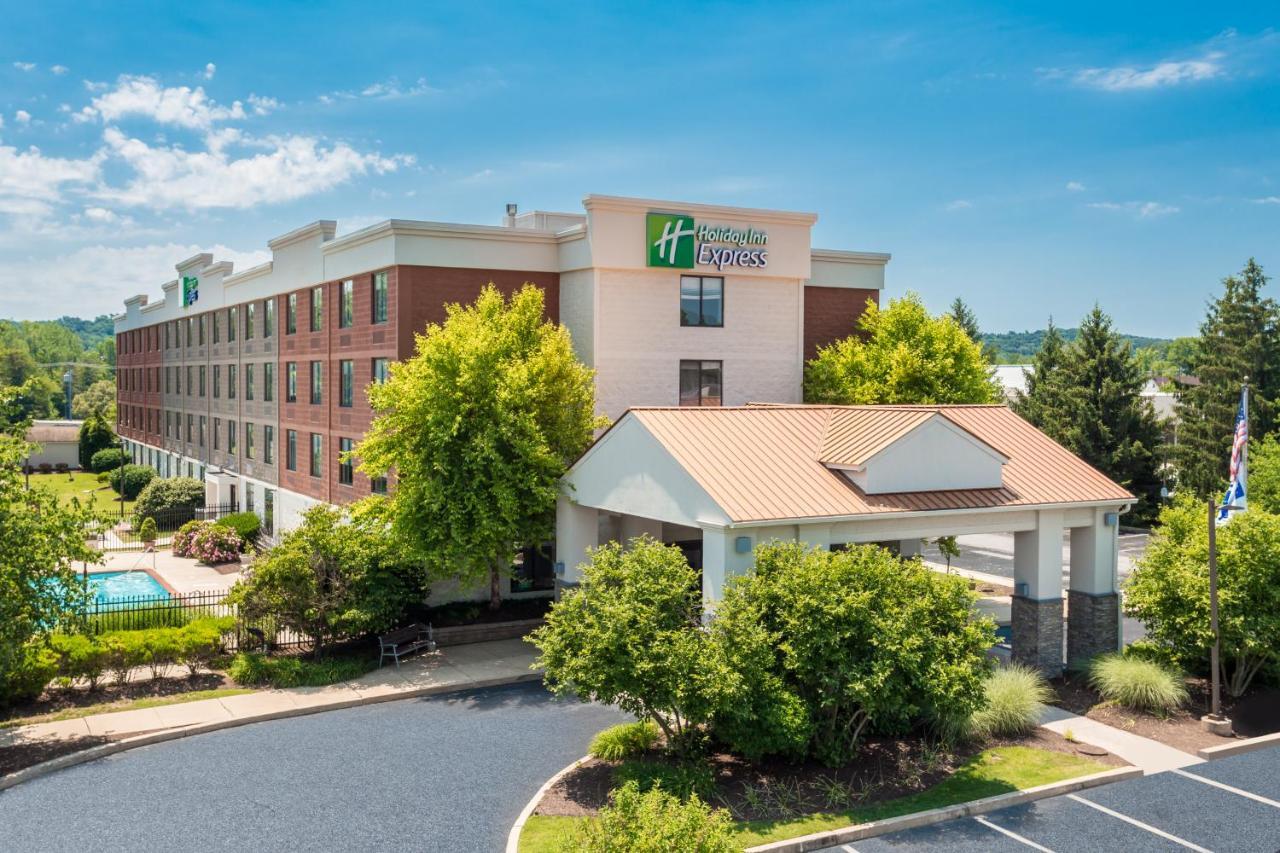 Holiday Inn Express Exton - Great Valley By Ihg Bagian luar foto