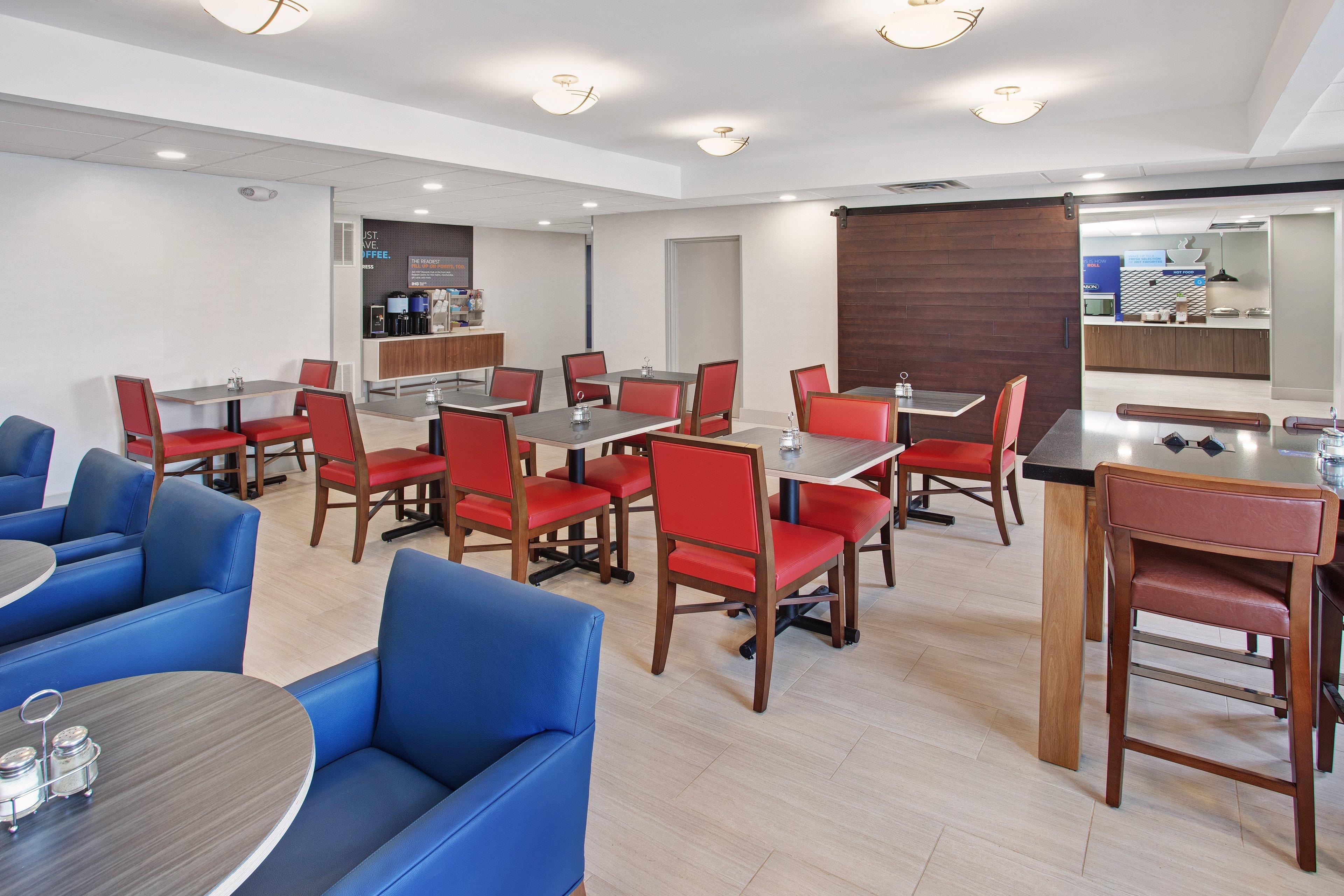 Holiday Inn Express Exton - Great Valley By Ihg Bagian luar foto