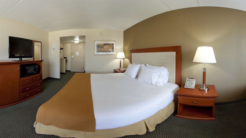 Holiday Inn Express Exton - Great Valley By Ihg Bagian luar foto