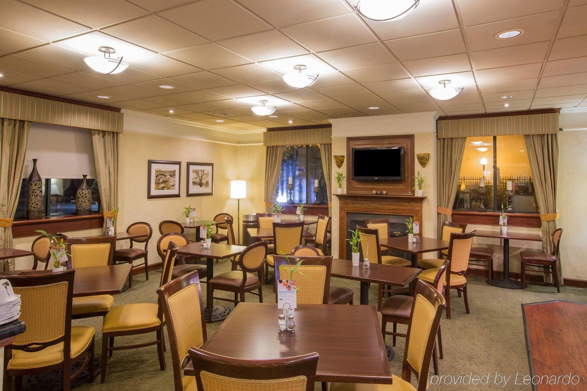 Holiday Inn Express Exton - Great Valley By Ihg Bagian luar foto